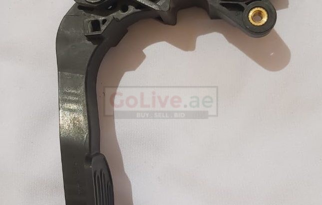 NISSAN JUKE 2014 TO 2017 GAS ACCELERATOR PEDAL PART NO 180021KMOA ( NISSAN GENUINE USED PARTS )