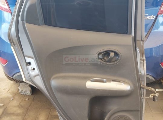 NISSAN JUKE 2010 TO 2017 REAR DOOR LEFT PART NO H210A1KAMA ( NISSAN GENUINE USED PARTS )