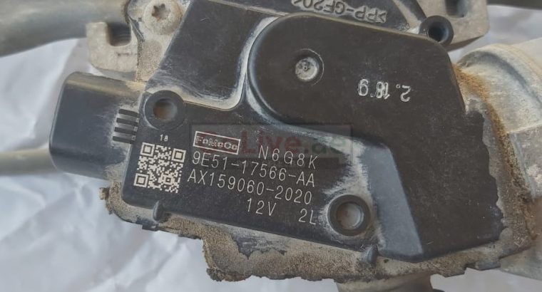 FORD FUSION 2010 TO 2012 WINDSHIELD WIPER ROTOR PART NO 9E5117566AA ( FORD GENUINE USED PARTS )