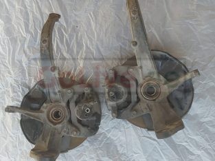 FORD FUSION 2010 TO 2012 FRONT RIGHT and LEFT KNUCKLE PART NO BE5Z3K185A/BE5Z3K186A ( FORD GENUINE USED PARTS )
