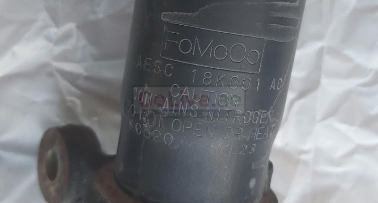 FORD FUSION 2010 TO 2012 FRONT RIGHT and LEFT SHOCK ABSORBER PART NO AE5C18045AC/AE5C18K001AC (FORD GENUINE USED PARTS)