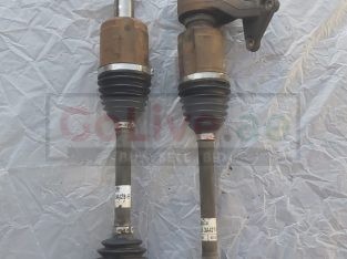 FORD FUSION 2010 TO 2012 FRONT RIGHT and LEFT AXLE SHAFT PART NO AE533A427FA/AE533A428FF (FORD USED GENUINE PARTS)
