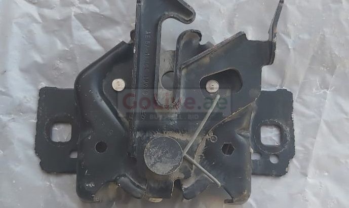 FORD FUSION 2010 T0 2012 HOOD LOCK/LATCH PART NO AE5Z16700D ( FORD GENUINE USED PART )