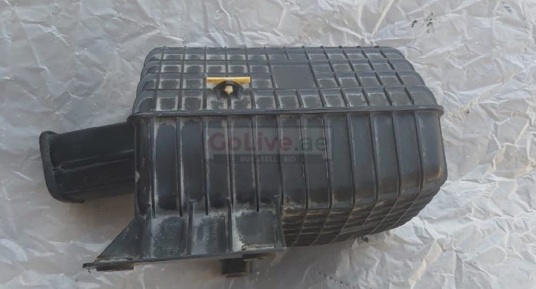 FORD FUSION 2010 TO 2012 EXHAUST RESONATOR PART NO AE539F763BD ( FORD GENIUNE USED PARTS )
