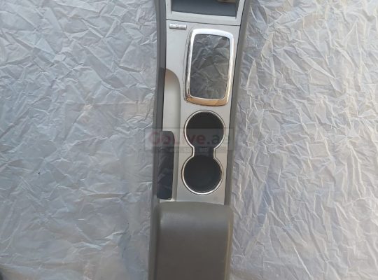 FORD FUSION 2010 COMPLETE CENTER CONSOLE PART NO AE5Z-54045A36-DB ( Genuine Used FORD Parts )