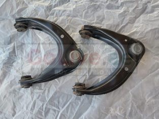 FORD FUSION 2010 TO 2012 FRONT RIGHT and LEFT UPPER CONTROL ARM PART NO BPZXA ( FORD GENUINE USED PARTS )