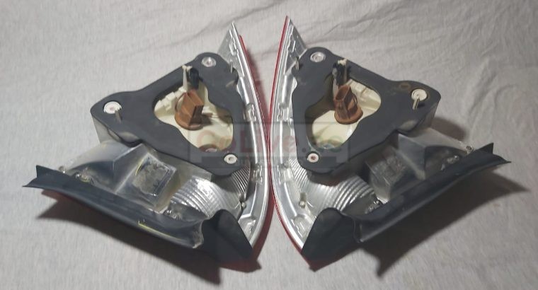 FORD FUSION 2010 TO 2012 TAIL LIGHTS RIGHT & LEFT PART NOS 9E5313B504A/9E5313B505A ( FORD GENUINE USED PARTS )