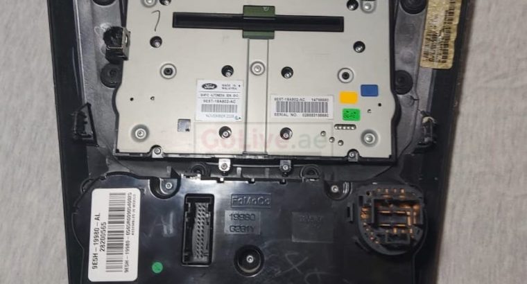 FORD FUSION 2010 TO 2012 CLIMATE DASH CONTROL and RADIO DASH CONTROL PART NO 9E5H19980AL/AE535404302A ( FORD GENUINE USED PARTS )
