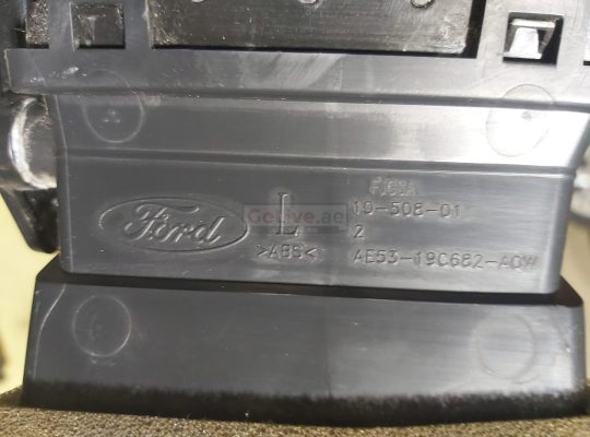 FORD FUSION 2010 TO 2012 RIGHT and LEFT DASH AC VENT PART NO AE5319C681AOW/AE5319C682AOW ( FORD GENUINE USED PARTS )