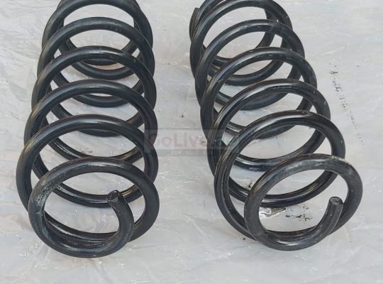 FORD FUSION 2009 TO 2012 COIL SPRING RIGHT and LEFT PART NO AE5Z-5560-G ( FORD GENUINE USED PARTS )