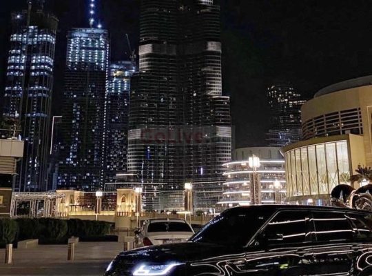Land Rover garage in sharjah.