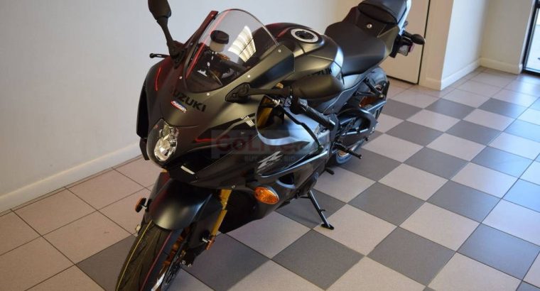 2021 Suzuki GSX-R1000R contact me for more information