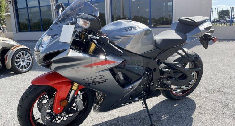 2020 Suzuki gsx r750cc available for sale