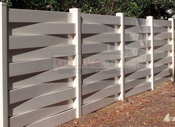 WPC Fence in Dubai | WPC Woven Fence design in Dubai | WPC Fence suppliers in Dubai UAE | WPC Wall mounted Fence in UAE