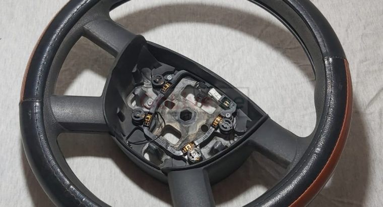 FORD FOCUS 2003 TO 2010 STEERING WHEEL PART NO 4M513600AKW ( FORD GENUINE USED PARTS )