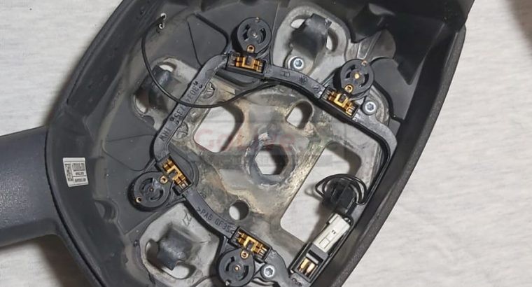 FORD FOCUS 2003 TO 2010 STEERING WHEEL PART NO 4M513600AKW ( FORD GENUINE USED PARTS )