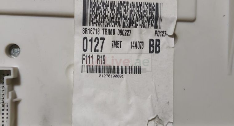FORD FOCUS 2008 TO 2012 FUSE BOX PART NO 7M5T14A073BB ( FORD GENUINE USED PARTS )