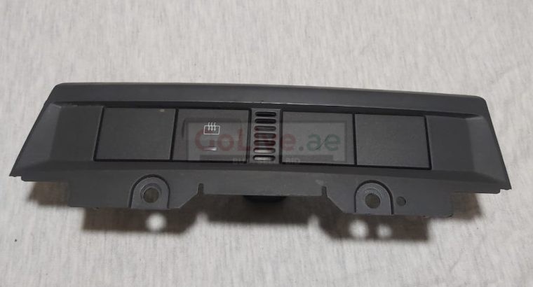 FORD FOCUS 2004 TO 2010 WINDSCREEN HEATER CONTROL PART NO 4M5113D734BC ( FORD GENUINE USED PARTS )