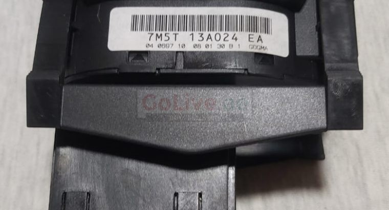 FORD FOCUS 2005 TO 2011 LIGHTS SWITCH PART NO 7M5T13AO24EA ( FORD GENUINE USED PARTS )