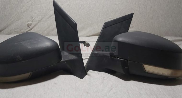 FORD FOCUS 2008 TO 2012 SIDE MIRRORS RIGHT & LEFT PART NO 212836368/212836367 ( FORD GENUINE USED PARTS )