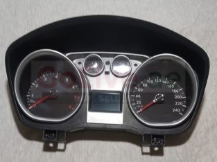 FORD FOCUS 2008 TO 2012 SPEEDOMETER PART NO VP8V4F10A855A ( FORD GENUINE USED PARTS )