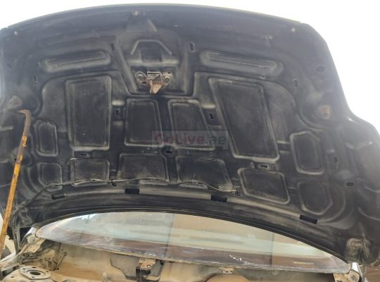 FORD FOCUS 2009 TO 2011 FRONT BONNET/HOOD PART NO 8S4Z16612A ( FORD GENUINE USED PARTS )