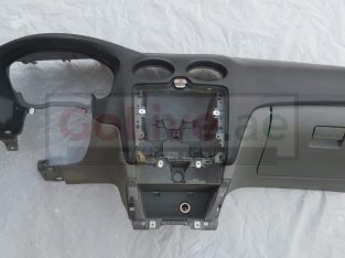FORD FOCUS 2008 TO 2012 DASHBOARD PART NO 8M51A04305 ( FORD GENUINE USED PARTS )