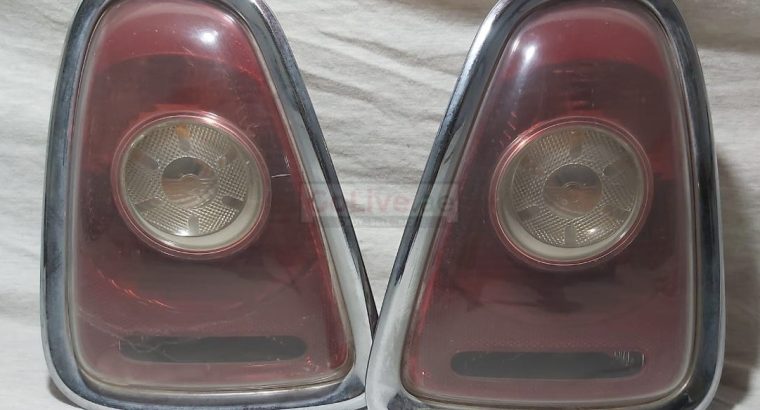 MINI COOPER 2007 TO 2013 TAIL LIGHT RIGHT and LEFT PART NO 0337300 ( MINI COOPER GENUINE USED PARTS )