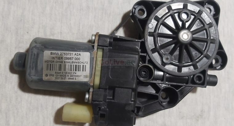 MINI COOPER 2006 TO 2012 FRONT LEFT WINDOW MOTOR PART NO 2753721A2A ( MINI COOPER GENUINE USED PARTS )