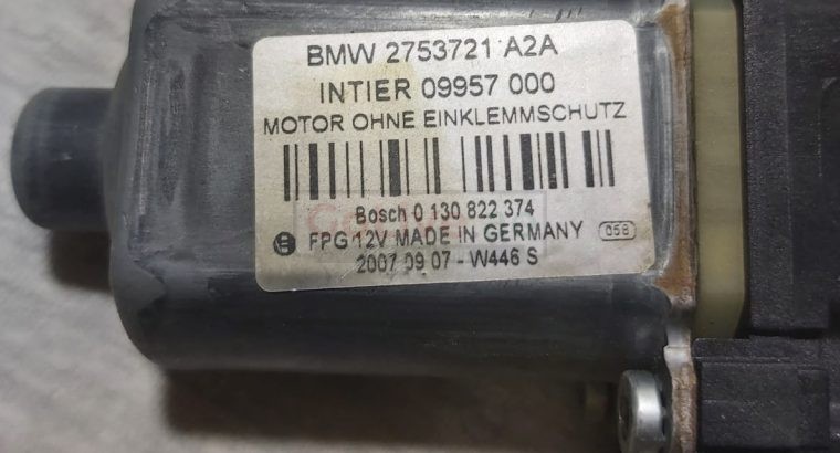 MINI COOPER 2006 TO 2012 FRONT LEFT WINDOW MOTOR PART NO 2753721A2A ( MINI COOPER GENUINE USED PARTS )