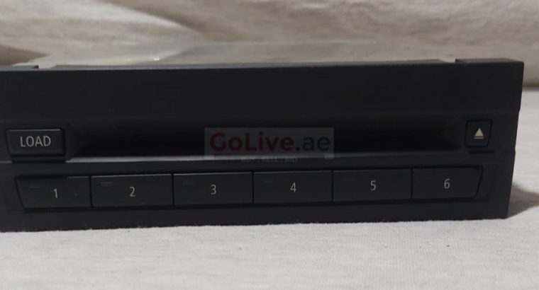 MINI COOPER 2006 TO 2013 CD PLAYER PART NO E24021145 ( MINI COOPER GENUINE USED PARTS )