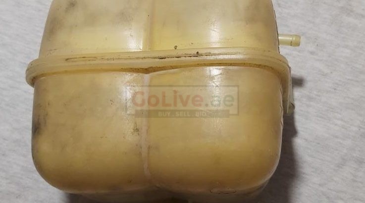 MINI COOPER 2007 TO 2011 EXPANSION TANK PART NO 11564310 ( MINI COOPER GENUINE USED PARTS )