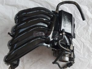NISSAN JUKE 2012 TO 2019 MANIFOLD PART NO 140011KT0A ( FORD GENUINE USED PARTS )