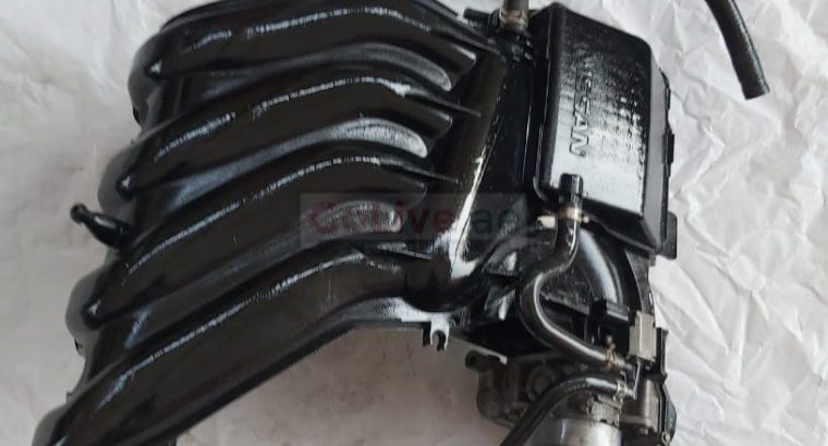 NISSAN JUKE 2012 TO 2019 MANIFOLD PART NO 140011KT0A ( FORD GENUINE USED PARTS )