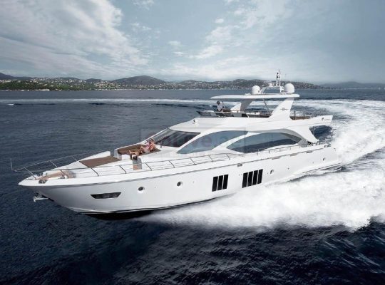 HIRE A PRIVATE YACHT DUBAI