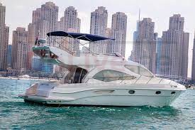 Hire Luxury Yachts at Dubai Marina (YACHT RENTAL DUBAI)