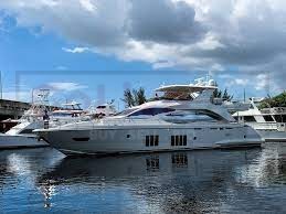 RENT EXCLUSIVE YACHTS IN DUBAI