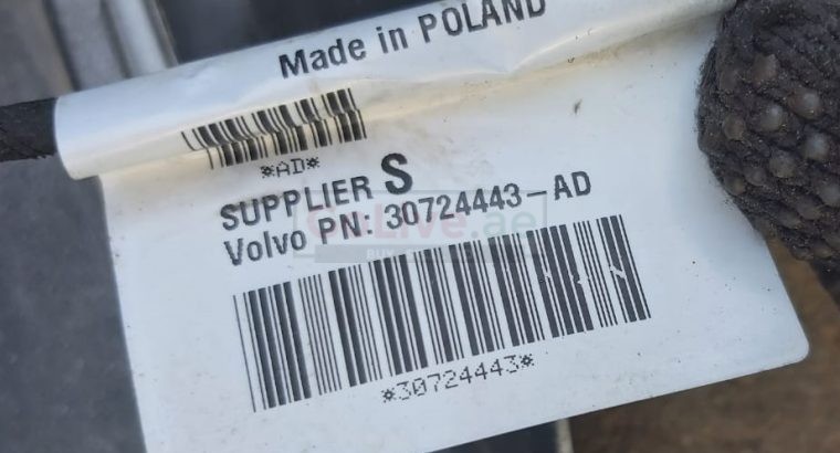 VOLVO C70 2006 TO 2013 REAR BUMPER PART NO 09466389 (VOLVO GENUINE USED PARTS )