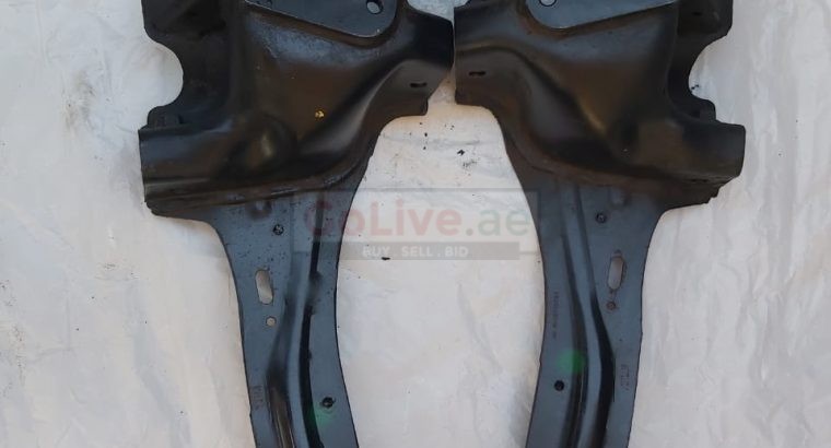 VOLVO C70 2006 TO 2013 REAR TRAILING ARM RIGHT & LEFT PART NO 30736775/30736776 (VOLVO GENUINE USED PARTS )