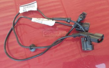 VOLVO C70 2006 TO 2010 KNUCKLE WIRE SENSOR RIGHT and LEFT PART NO 30667438A /30667437A (VOLVO GENUINE USED PARTS )