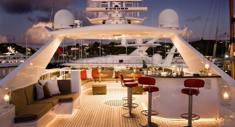 YACHT PARTY DUBAI