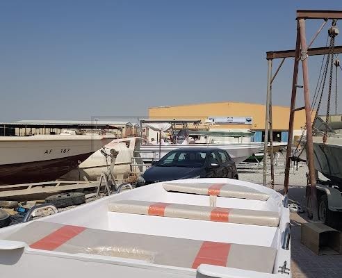 BOAT FIBERGLASS 12 FEET – 3750 AED