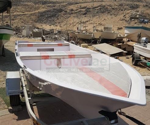 BOAT FIBERGLASS 12 FEET – 3750 AED