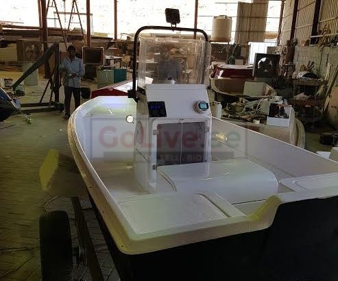 BOAT FIBERGLASS 13 FEET – CATAMARAN TYPE