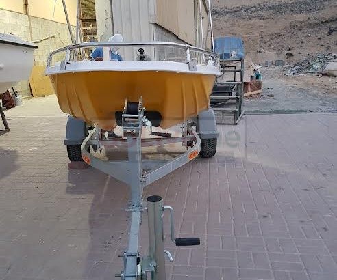 BOAT CATAMARAN TYPE – 13 FEET – FIBERGLASS