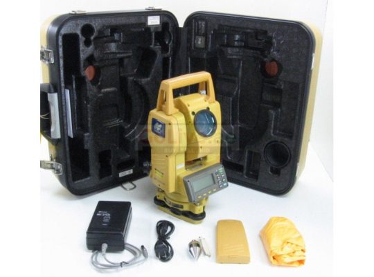 TOPCON GPT-3002 2″ PRISMLESS TOTAL STATION