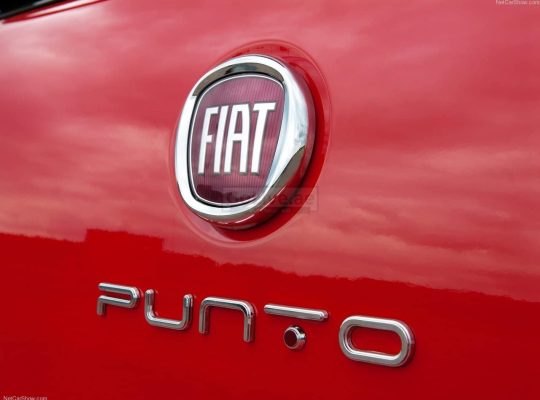 FIAT PUNTO USED PARTS DEALER (FIAT USED SPARE PARTS DEALER )