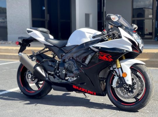 2019 Suzuki gsx r750cc available in uae