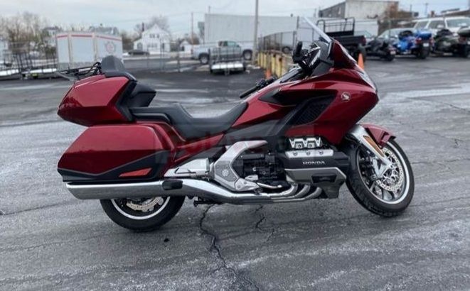 2018 Honda gold wing available for sale