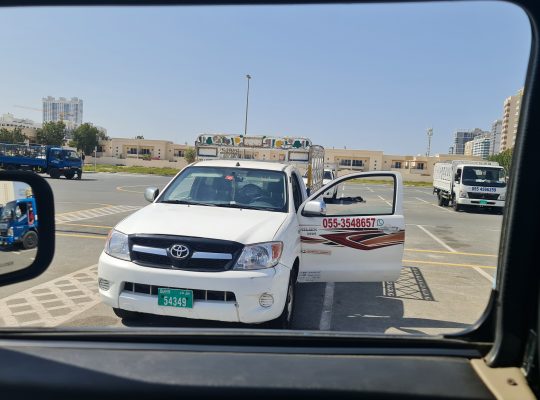 Movers pickup in al barsha dubai area